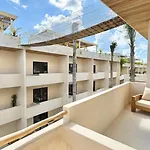 Cocay Pi2220 Gym, Balcony,Swimming Pool,Pets